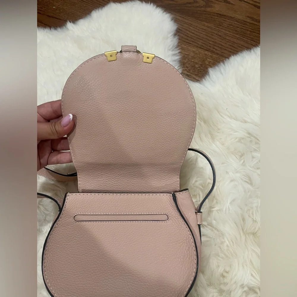 NEW: Chloe Marcie Small Leather Saddle Bag in Nomad Beige - Picture 4 of 10